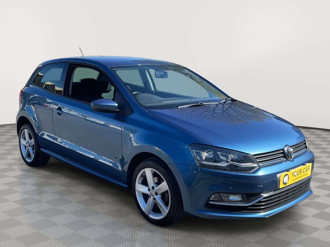 A 2016 VOLKSWAGEN POLO 1.4 TDI BlueMotion Tech SEL Hatchback 3dr Diesel Manual Euro 6 (s/s) (90 ps A 2016 VOLKSWAGEN POLO 1.4 TDI BlueMotion Tech SEL Hatchback 3dr Diesel Manual Euro 6 (s/s) (90 ps