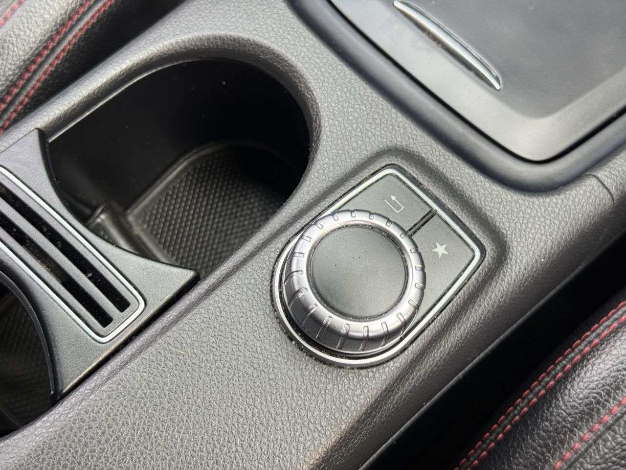 2016 MERCEDES-BENZ GLA 2016 MERCEDES-BENZ GLA