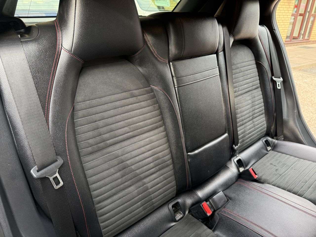 2016 MERCEDES-BENZ GLA 2016 MERCEDES-BENZ GLA