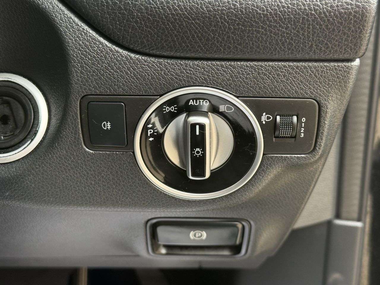2016 MERCEDES-BENZ GLA 2016 MERCEDES-BENZ GLA