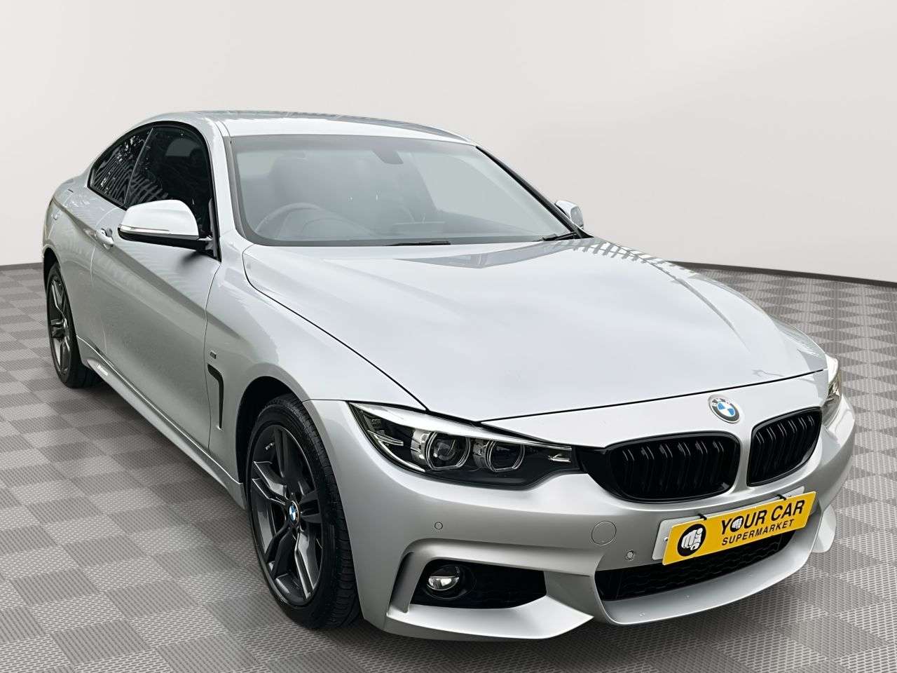 A 2018 BMW 4 SERIES 2.0 420i M Sport Coupe 2dr Petrol Auto xDrive Euro 6 (s/s) (184 ps) Heated A 2018 BMW 4 SERIES 2.0 420i M Sport Coupe 2dr Petrol Auto xDrive Euro 6 (s/s) (184 ps) Heated