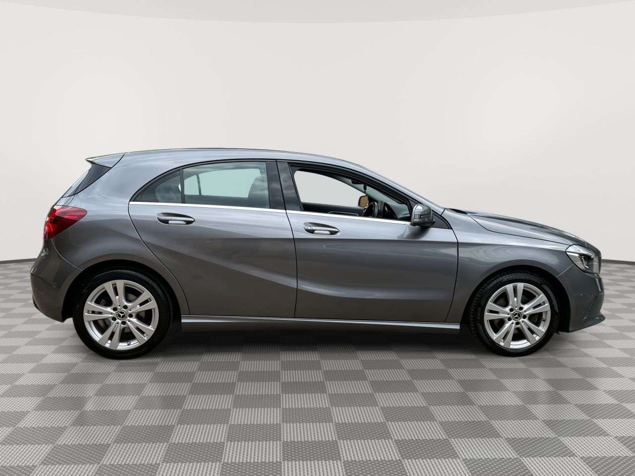 2018 MERCEDES-BENZ A-CLASS 2018 MERCEDES-BENZ A-CLASS