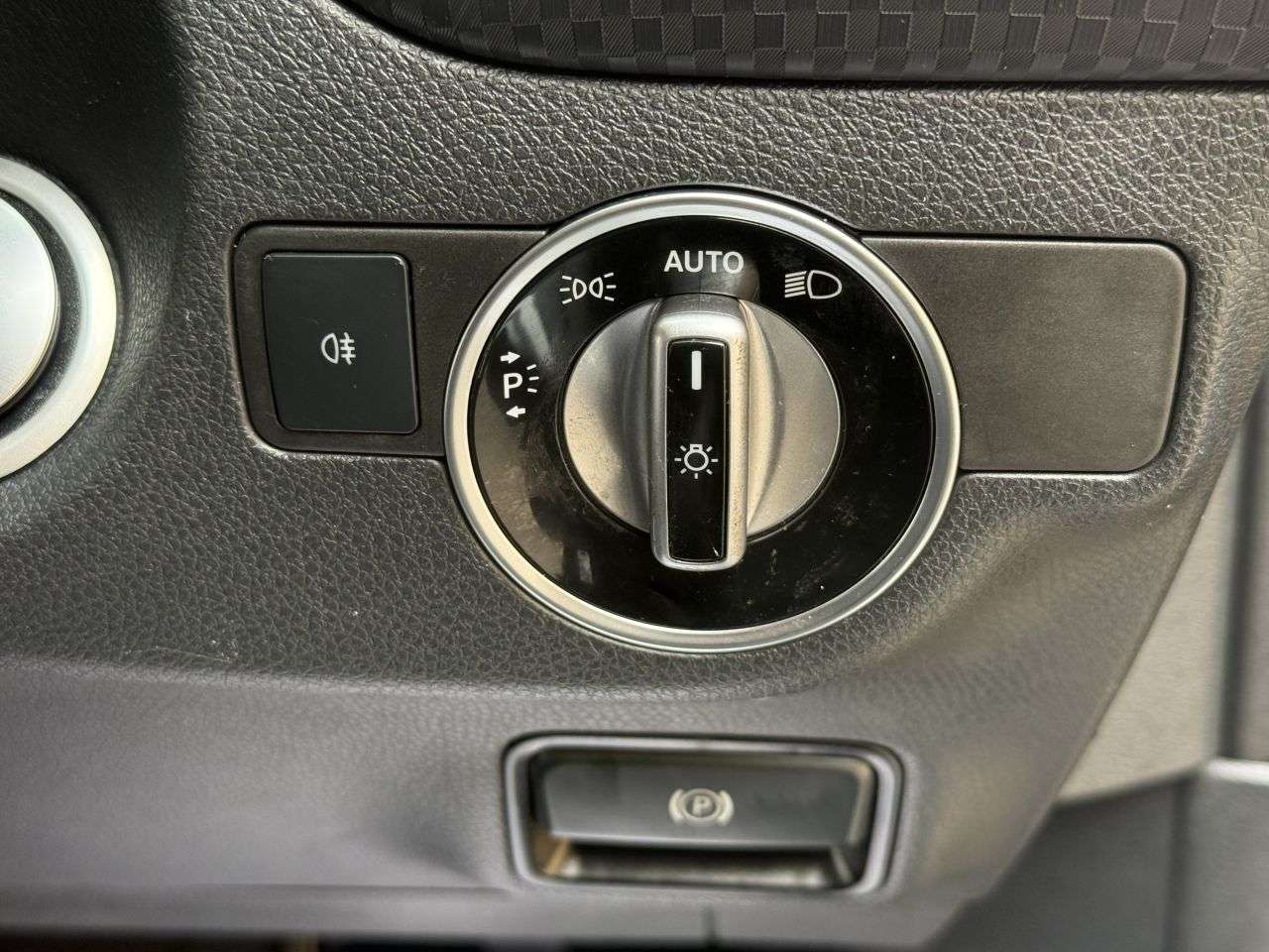 2018 MERCEDES-BENZ A-CLASS 2018 MERCEDES-BENZ A-CLASS