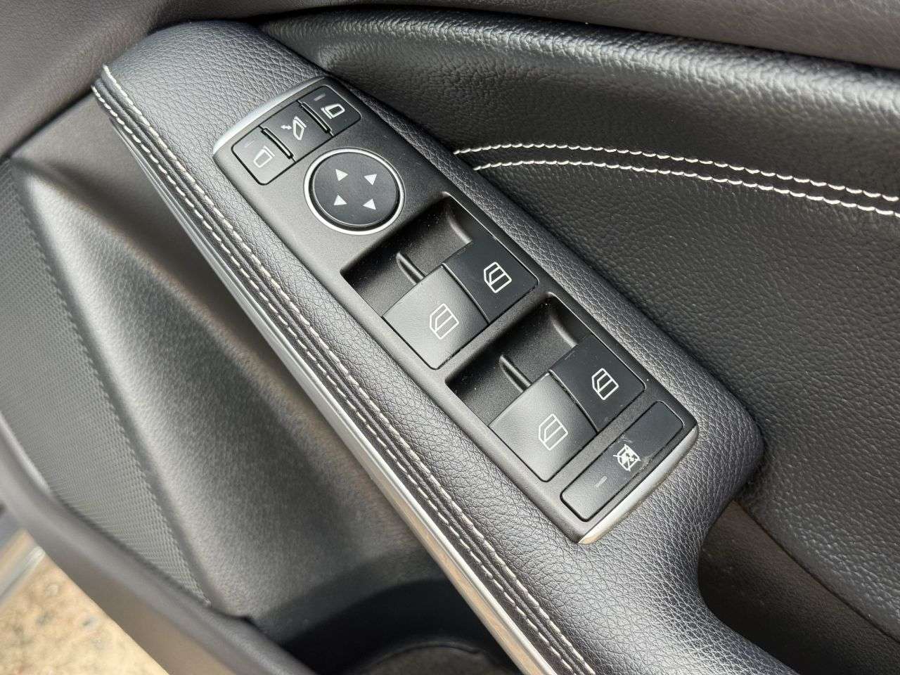 2018 MERCEDES-BENZ A-CLASS 2018 MERCEDES-BENZ A-CLASS