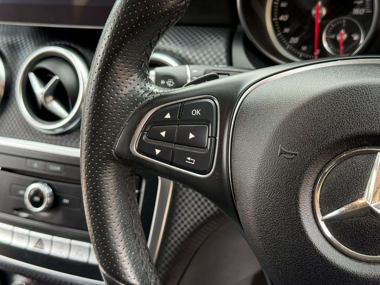 2018 MERCEDES-BENZ A-CLASS 2018 MERCEDES-BENZ A-CLASS