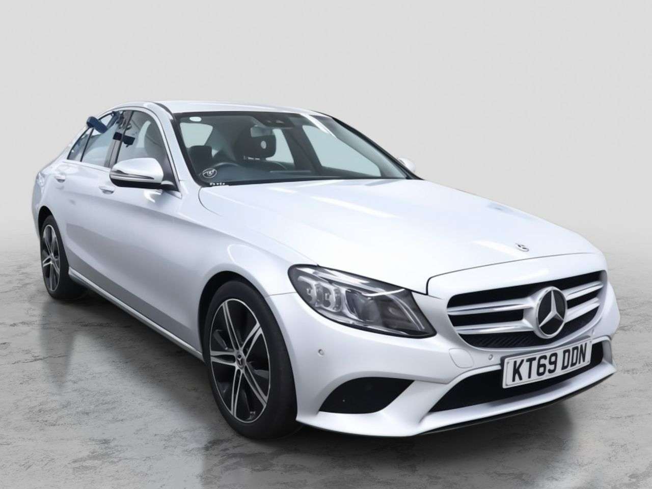 A 2020 MERCEDES-BENZ C-CLASS 2.0 C220d Sport Saloon 4dr Diesel G-Tronic+ Euro 6 (s/s) (194 ps) A 2020 MERCEDES-BENZ C-CLASS 2.0 C220d Sport Saloon 4dr Diesel G-Tronic+ Euro 6 (s/s) (194 ps)