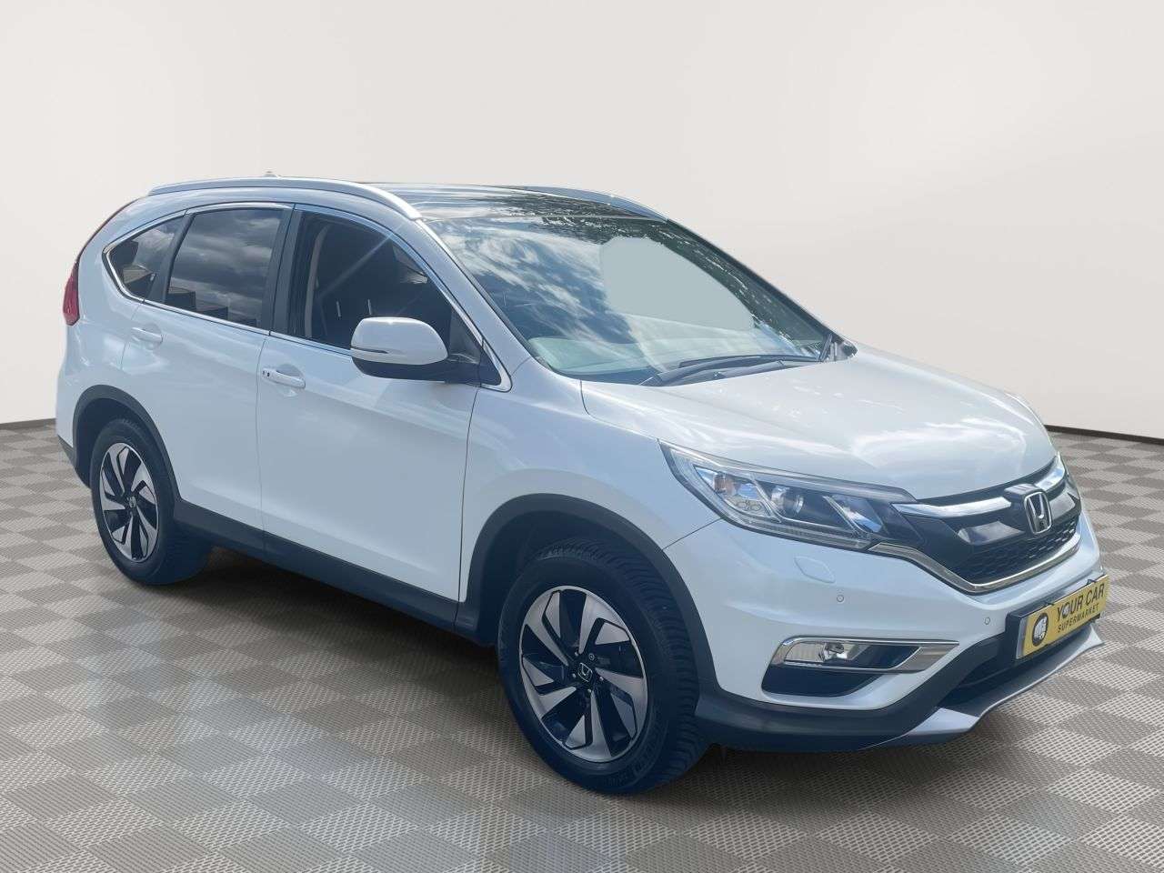 A 2016 HONDA CR-V 1.6 i-DTEC EX SUV 5dr Diesel Manual 4WD Euro 6 (s/s) (160 ps) Rear Camera, A 2016 HONDA CR-V 1.6 i-DTEC EX SUV 5dr Diesel Manual 4WD Euro 6 (s/s) (160 ps) Rear Camera,