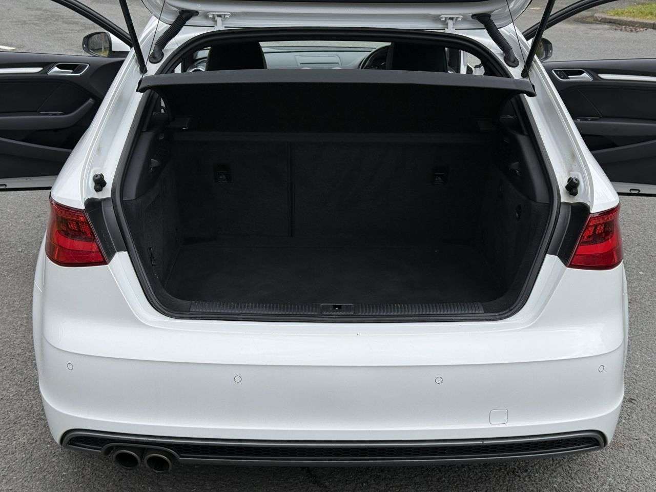 2016 AUDI A3 2016 AUDI A3