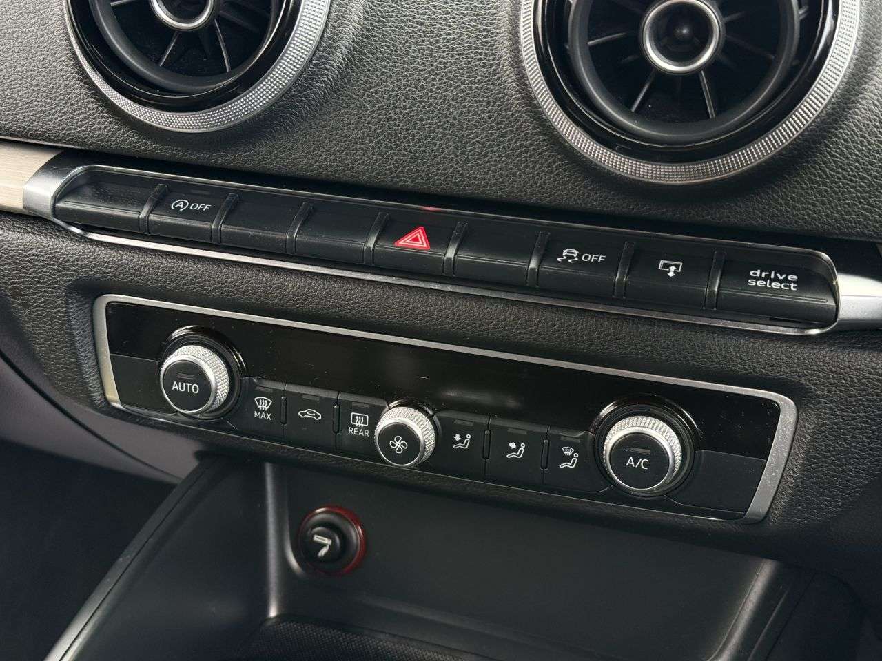 2016 AUDI A3 2016 AUDI A3