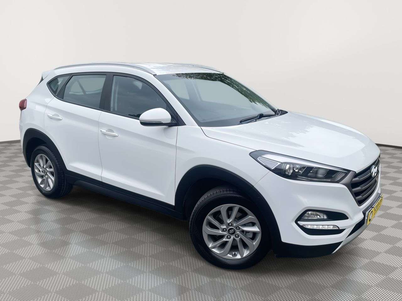 A 2018 HYUNDAI TUCSON 1.6 GDi Blue Drive SE Nav SUV 5dr Petrol Manual Euro 6 (s/s) (132 ps) A 2018 HYUNDAI TUCSON 1.6 GDi Blue Drive SE Nav SUV 5dr Petrol Manual Euro 6 (s/s) (132 ps)