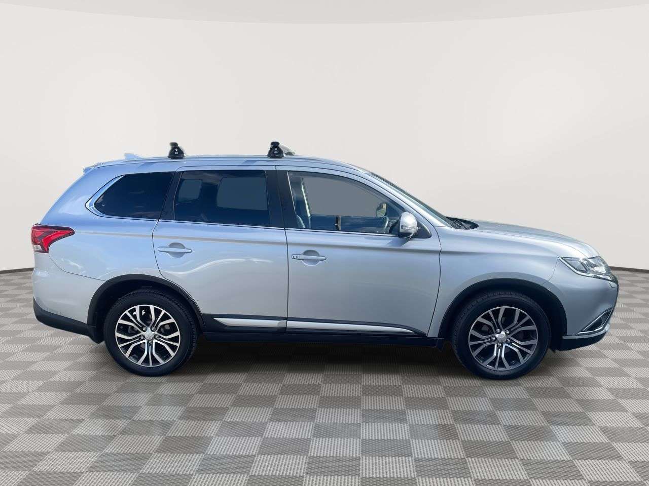 2017 MITSUBISHI OUTLANDER 2017 MITSUBISHI OUTLANDER