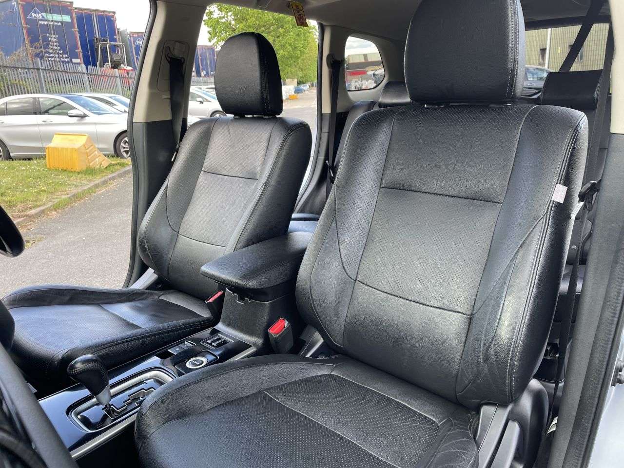 2017 MITSUBISHI OUTLANDER 2017 MITSUBISHI OUTLANDER