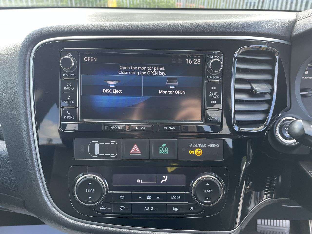 2017 MITSUBISHI OUTLANDER 2017 MITSUBISHI OUTLANDER