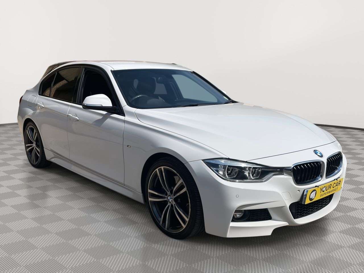 A 2017 BMW 3 SERIES 2.0 320d M Sport Saloon 4dr Diesel Auto Euro 6 (s/s) (190 ps) A 2017 BMW 3 SERIES 2.0 320d M Sport Saloon 4dr Diesel Auto Euro 6 (s/s) (190 ps)