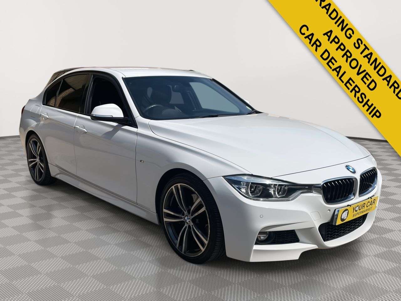 A 2017 BMW 3 SERIES 2.0 320d M Sport Saloon 4dr Diesel Auto Euro 6 (s/s) (190 ps) A 2017 BMW 3 SERIES 2.0 320d M Sport Saloon 4dr Diesel Auto Euro 6 (s/s) (190 ps)