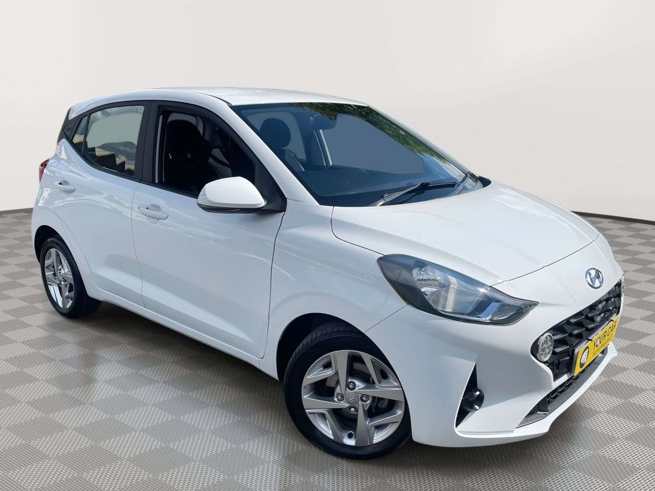 A 2020 HYUNDAI I10 1.0 SE Connect Hatchback 5dr Petrol Manual Euro 6 (s/s) (67 ps) Rear Camera A 2020 HYUNDAI I10 1.0 SE Connect Hatchback 5dr Petrol Manual Euro 6 (s/s) (67 ps) Rear Camera