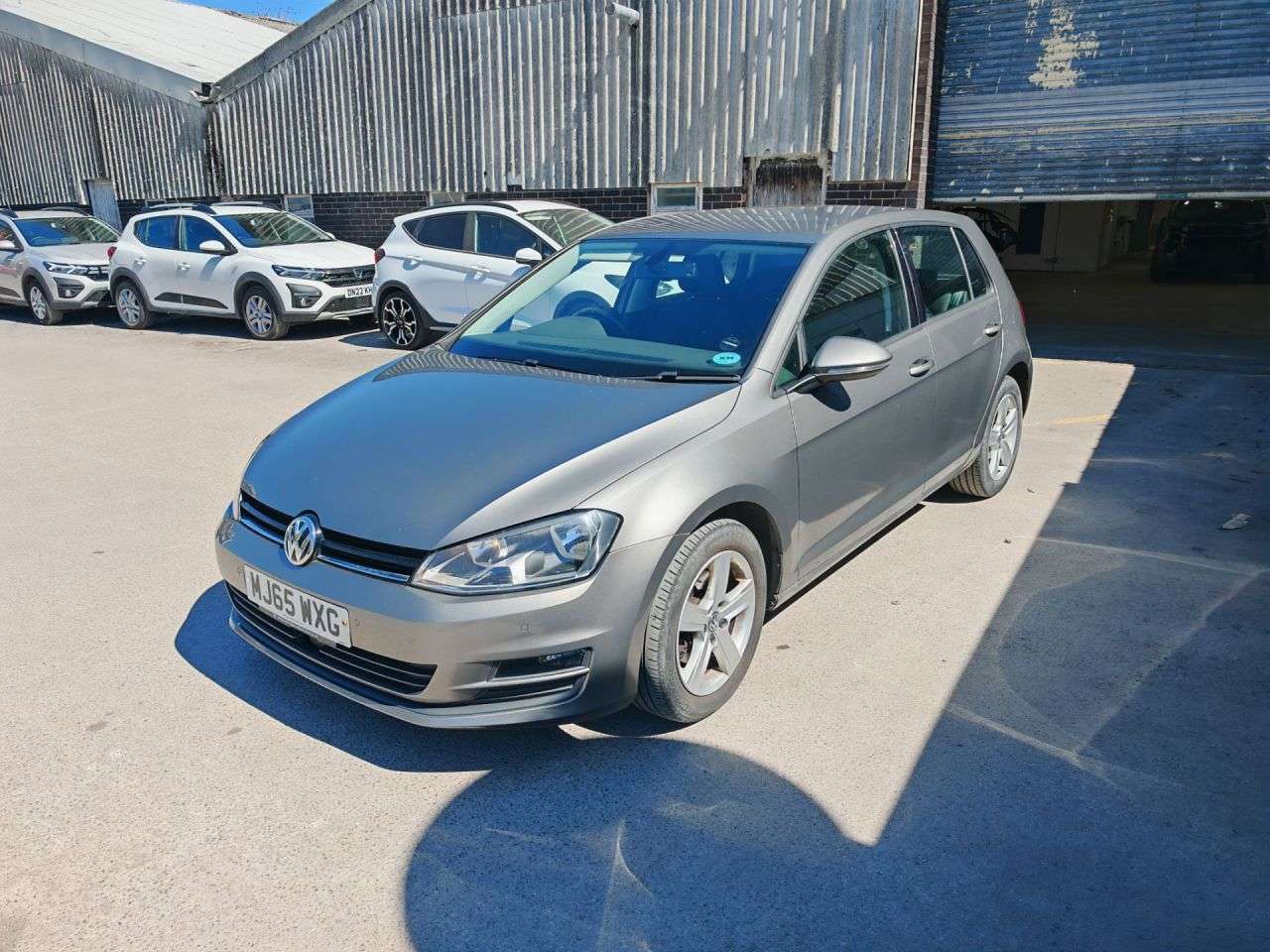 A 2015 VOLKSWAGEN GOLF 1.4 TSI BlueMotion Tech Match Hatchback 5dr Petrol Manual Euro 6 (s/s) (125 A 2015 VOLKSWAGEN GOLF 1.4 TSI BlueMotion Tech Match Hatchback 5dr Petrol Manual Euro 6 (s/s) (125