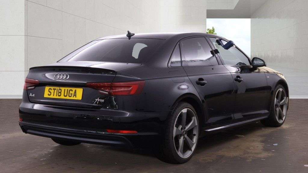 2018 AUDI A4 2018 AUDI A4