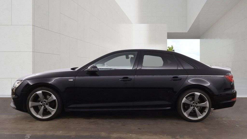 2018 AUDI A4 2018 AUDI A4