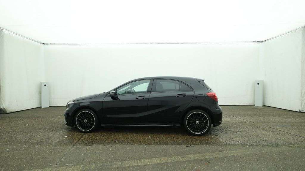 2017 MERCEDES-BENZ A-CLASS 2017 MERCEDES-BENZ A-CLASS