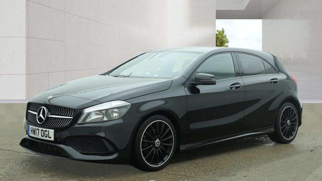 A 2017 MERCEDES-BENZ A-CLASS 2.1 A200d AMG Line Hatchback 5dr Diesel 7G-DCT Euro 6 (s/s) (136 ps) A 2017 MERCEDES-BENZ A-CLASS 2.1 A200d AMG Line Hatchback 5dr Diesel 7G-DCT Euro 6 (s/s) (136 ps)