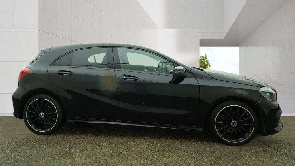 2017 MERCEDES-BENZ A-CLASS 2017 MERCEDES-BENZ A-CLASS