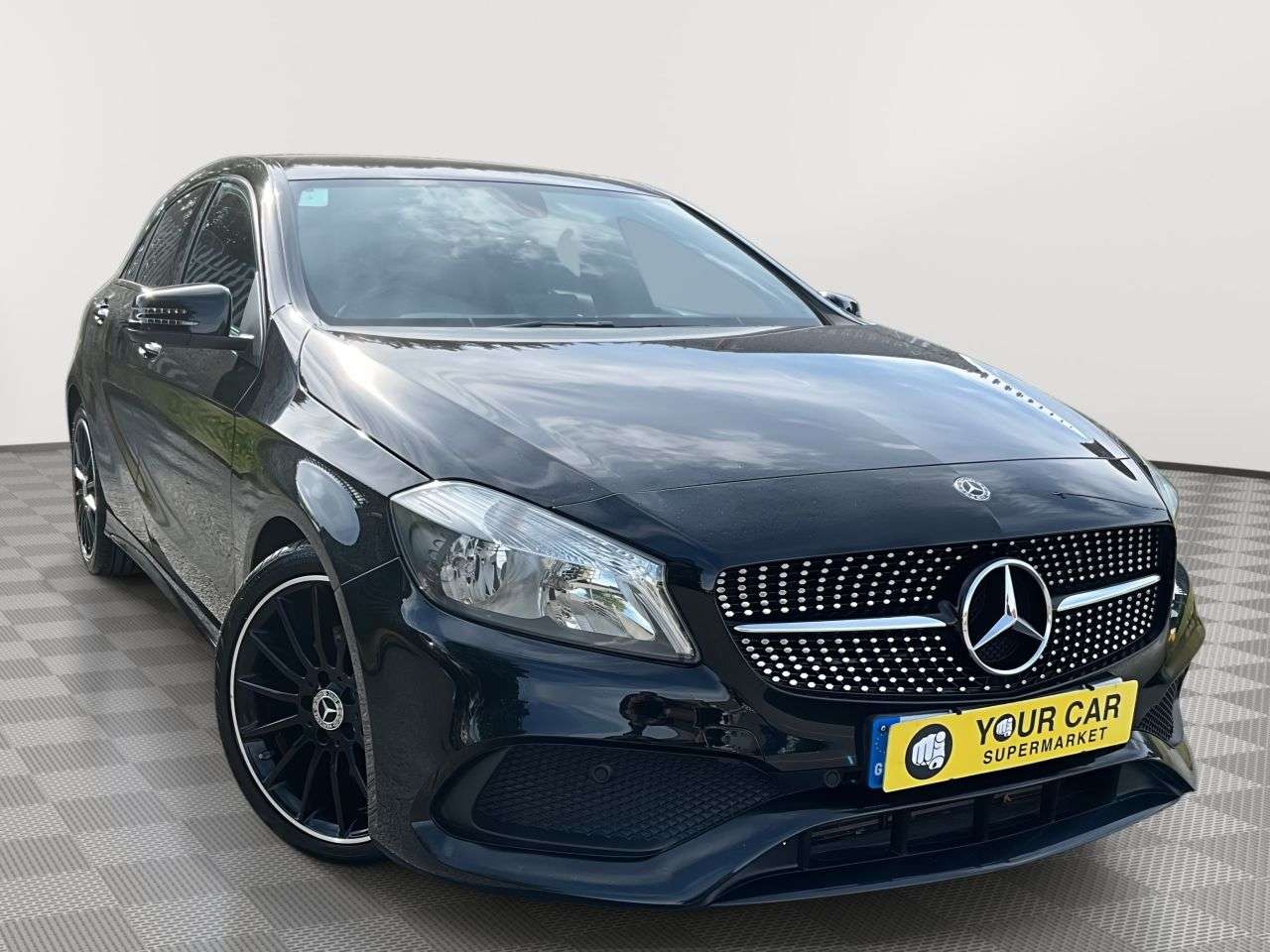 A 2017 MERCEDES-BENZ A-CLASS 2.1 A200d AMG Line Hatchback 5dr Diesel 7G-DCT Euro 6 (s/s) (136 ps) Sat Na A 2017 MERCEDES-BENZ A-CLASS 2.1 A200d AMG Line Hatchback 5dr Diesel 7G-DCT Euro 6 (s/s) (136 ps) Sat Na