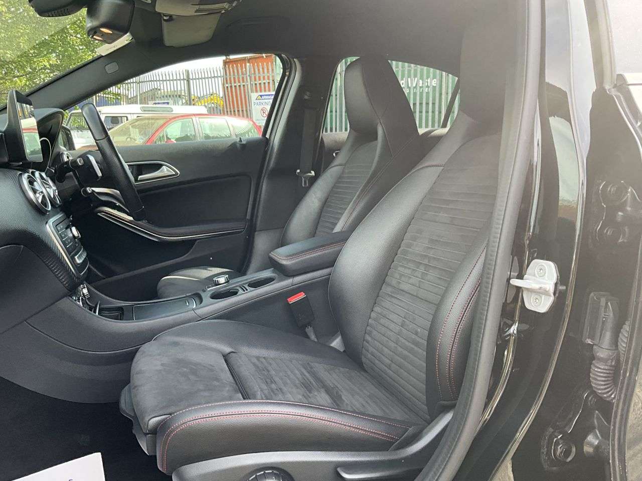 2017 MERCEDES-BENZ A-CLASS 2017 MERCEDES-BENZ A-CLASS