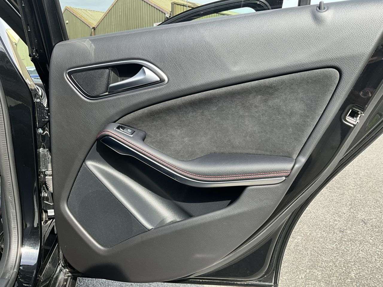 2017 MERCEDES-BENZ A-CLASS 2017 MERCEDES-BENZ A-CLASS
