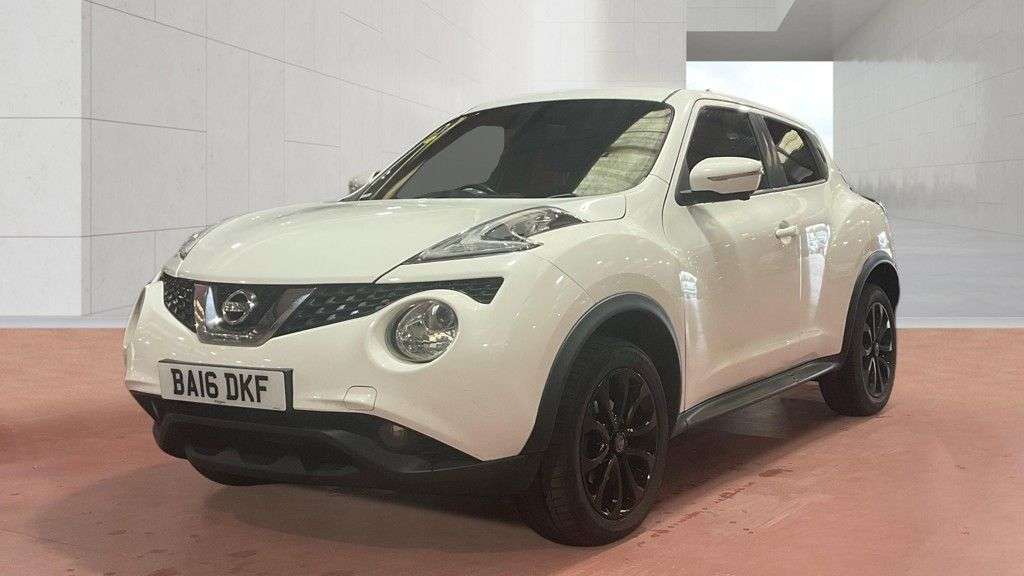 A 2016 NISSAN JUKE 1.5 dCi Tekna SUV 5dr Diesel Manual Euro 6 (s/s) (110 ps) A 2016 NISSAN JUKE 1.5 dCi Tekna SUV 5dr Diesel Manual Euro 6 (s/s) (110 ps)