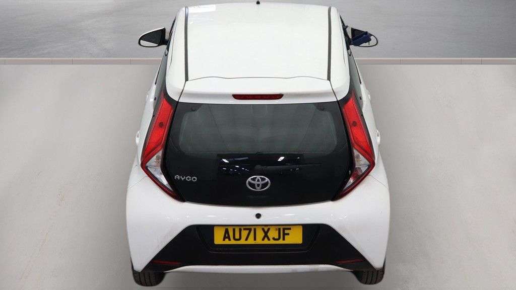 2021 TOYOTA AYGO 2021 TOYOTA AYGO