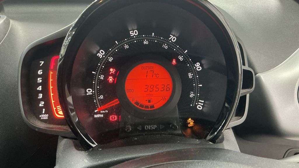 2021 TOYOTA AYGO 2021 TOYOTA AYGO