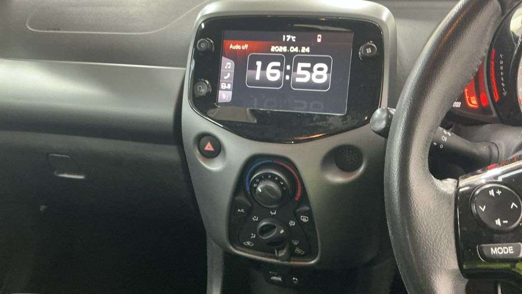 2021 TOYOTA AYGO 2021 TOYOTA AYGO