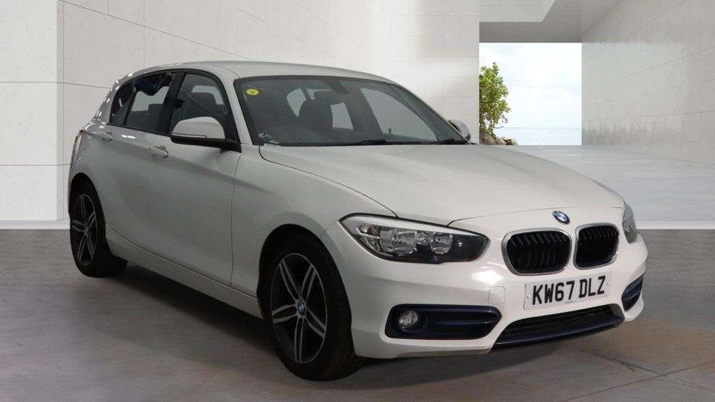 A 2017 BMW 1 SERIES 1.5 118i Sport Hatchback 5dr Petrol Manual Euro 6 (s/s) (136 ps) A 2017 BMW 1 SERIES 1.5 118i Sport Hatchback 5dr Petrol Manual Euro 6 (s/s) (136 ps)