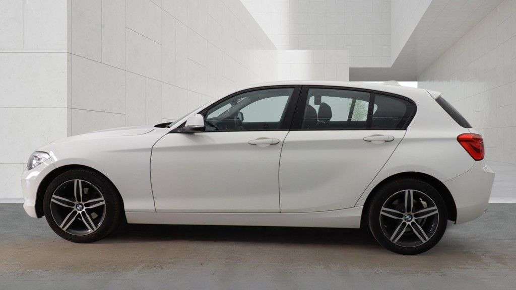2017 BMW 1 SERIES 2017 BMW 1 SERIES