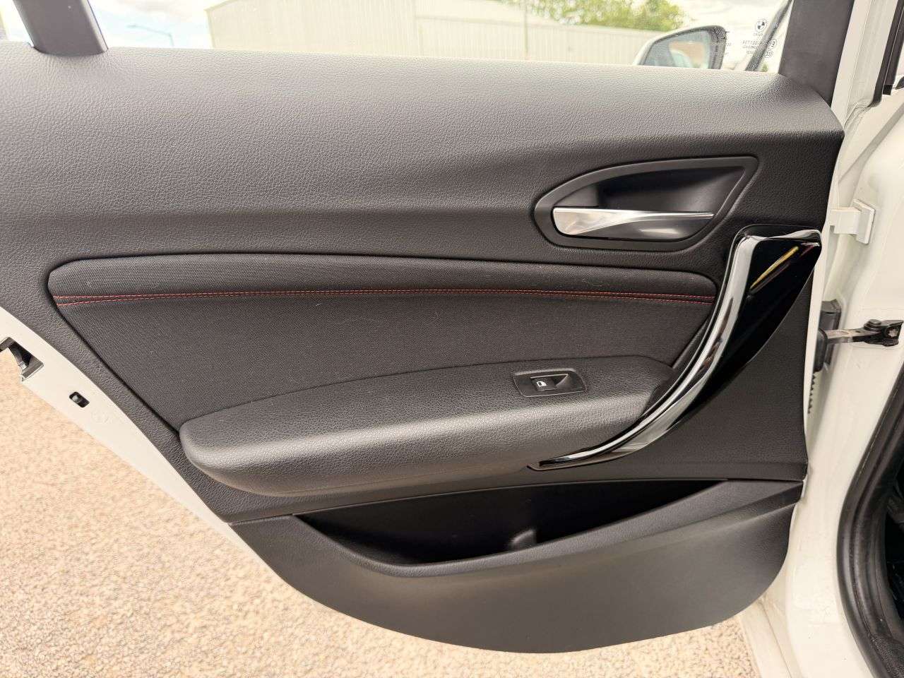 2017 BMW 1 SERIES 2017 BMW 1 SERIES
