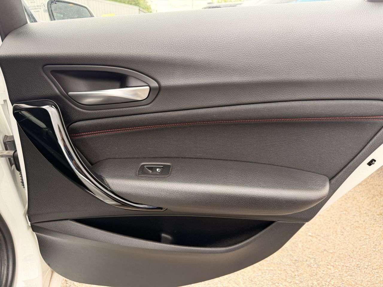 2017 BMW 1 SERIES 2017 BMW 1 SERIES