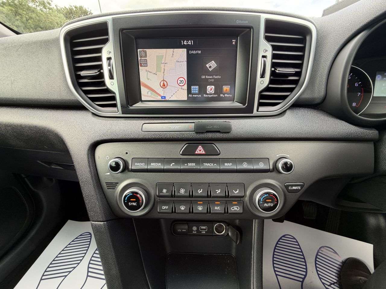 2017 KIA SPORTAGE 2017 KIA SPORTAGE