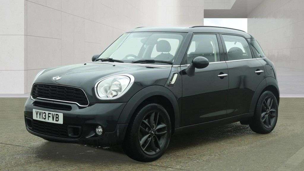 A 2013 MINI COUNTRYMAN 2.0 Cooper SD SUV 5dr Diesel Manual Euro 5 (s/s) (143 ps) A 2013 MINI COUNTRYMAN 2.0 Cooper SD SUV 5dr Diesel Manual Euro 5 (s/s) (143 ps)