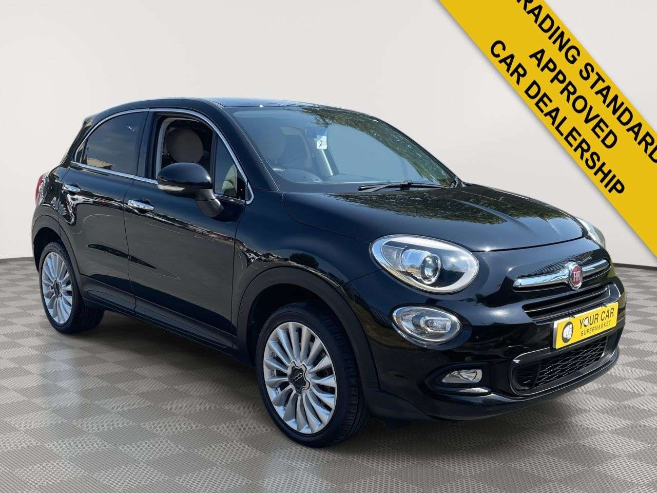 A 2016 FIAT 500X 1.4 MultiAir Lounge SUV 5dr Petrol Manual Euro 6 (s/s) (140 ps) Sat Nav, Cr A 2016 FIAT 500X 1.4 MultiAir Lounge SUV 5dr Petrol Manual Euro 6 (s/s) (140 ps) Sat Nav, Cr
