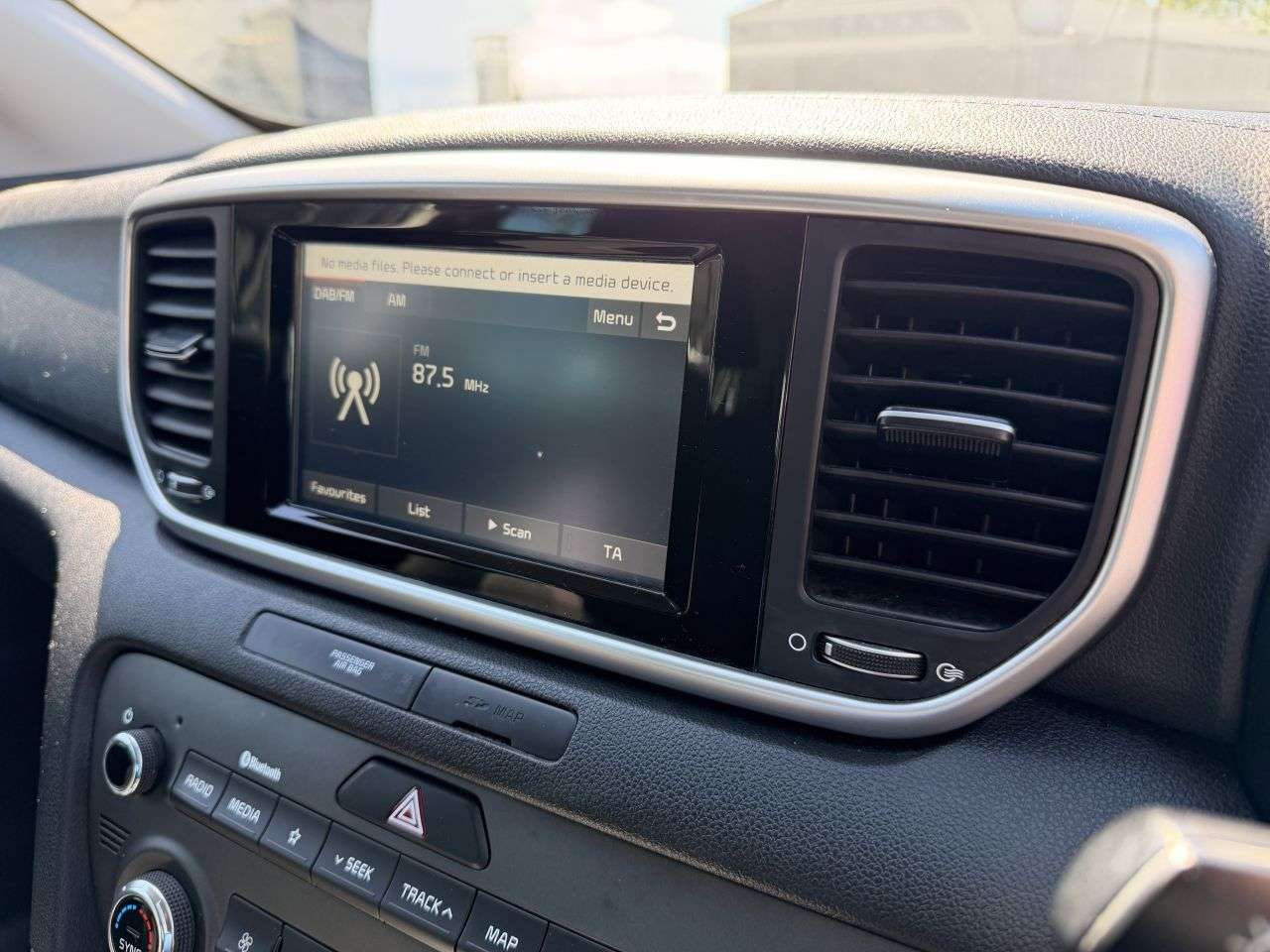 2019 KIA SPORTAGE 2019 KIA SPORTAGE