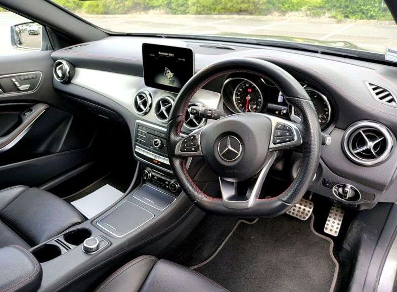 2018 MERCEDES-BENZ GLA 2018 MERCEDES-BENZ GLA