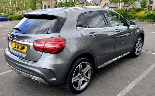 A 2018 MERCEDES-BENZ GLA 2.1 GLA220d AMG Line (Premium Plus) SUV 5dr Diesel 7G-DCT 4MATIC Euro 6 (s/ A 2018 MERCEDES-BENZ GLA 2.1 GLA220d AMG Line (Premium Plus) SUV 5dr Diesel 7G-DCT 4MATIC Euro 6 (s/