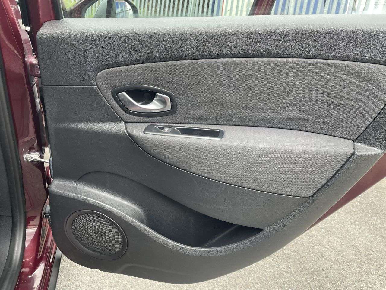 2014 RENAULT SCENIC XMOD 2014 RENAULT SCENIC XMOD