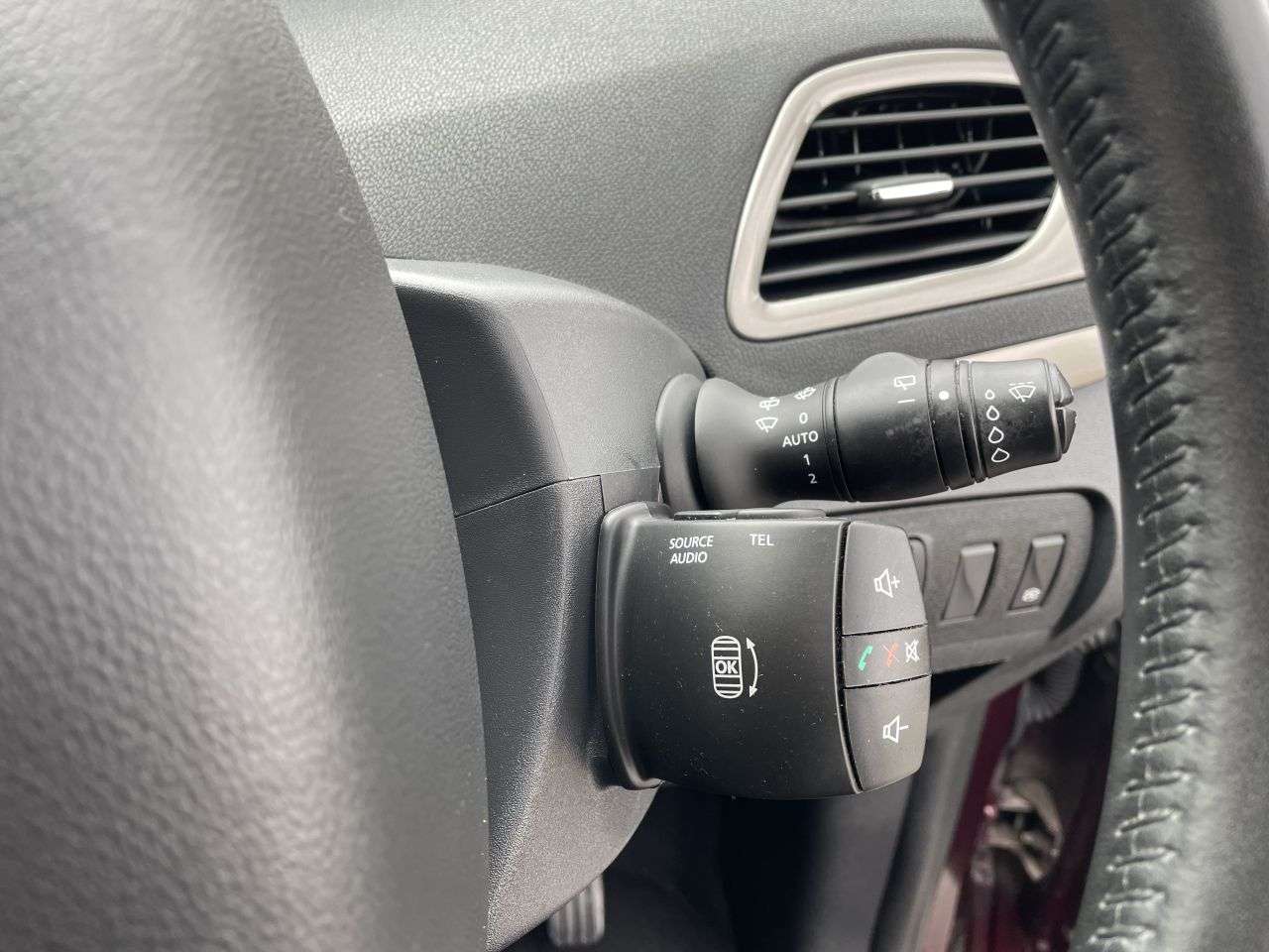 2014 RENAULT SCENIC XMOD 2014 RENAULT SCENIC XMOD