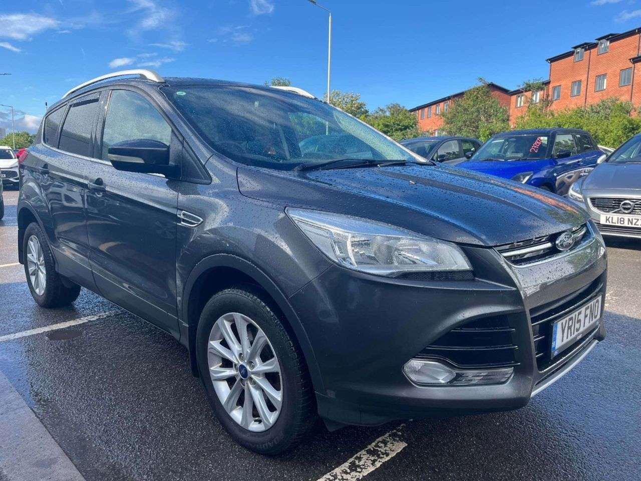 A 2015 FORD KUGA 2.0 TDCi Titanium SUV 5dr Diesel Powershift AWD Euro 6 (s/s) (180 ps) A 2015 FORD KUGA 2.0 TDCi Titanium SUV 5dr Diesel Powershift AWD Euro 6 (s/s) (180 ps)