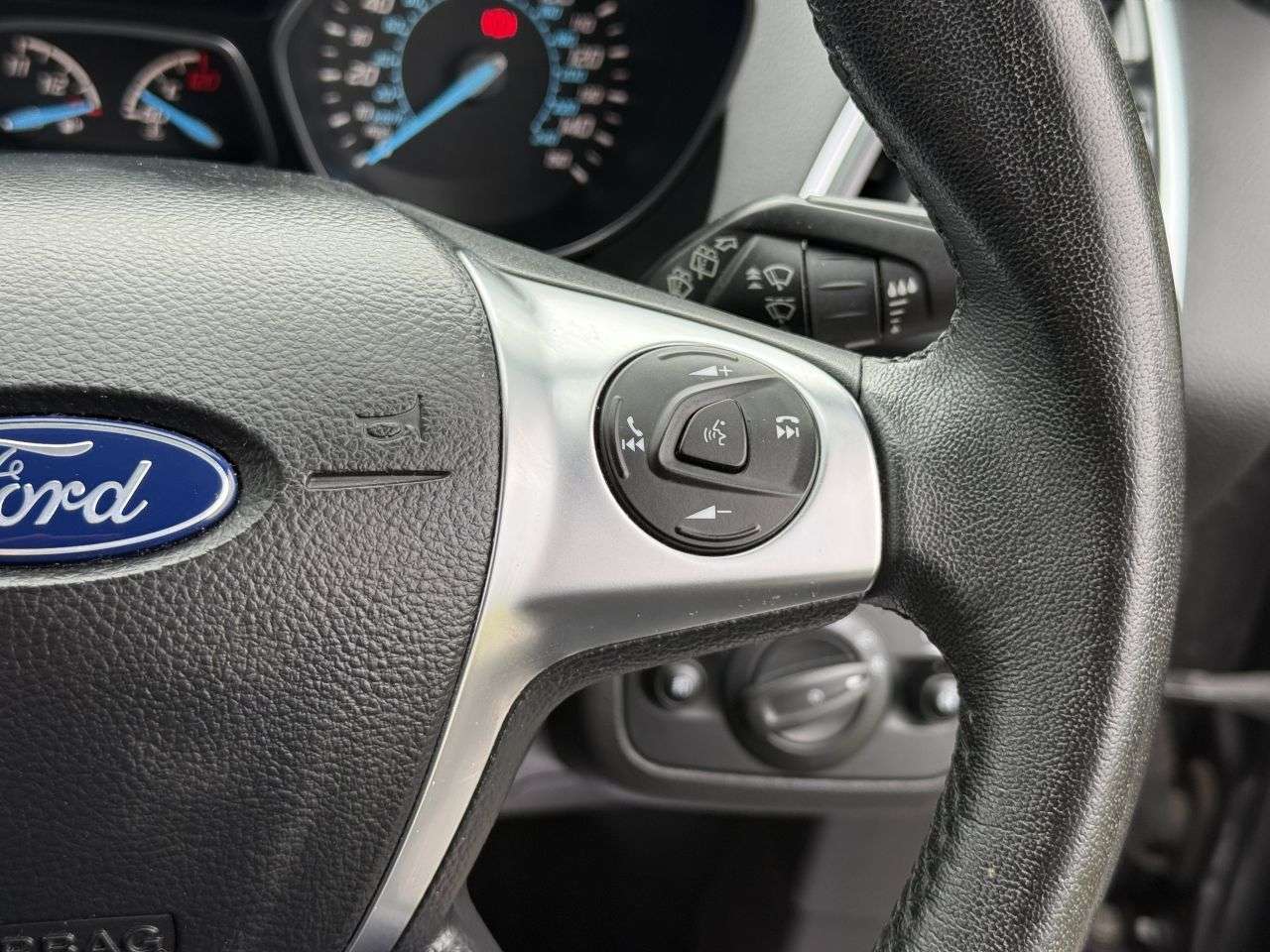 2015 FORD KUGA 2015 FORD KUGA