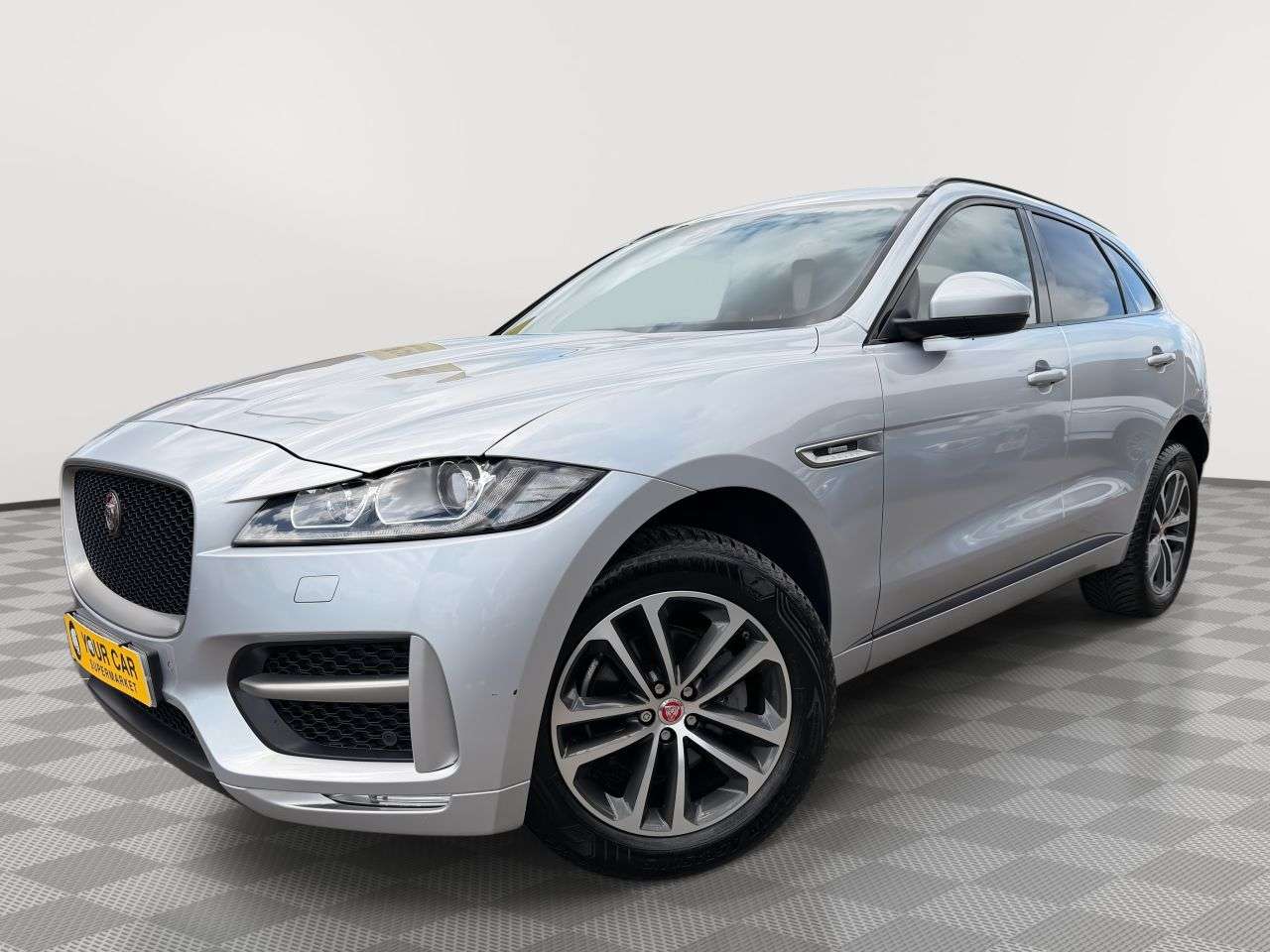2017 JAGUAR F-PACE 2017 JAGUAR F-PACE