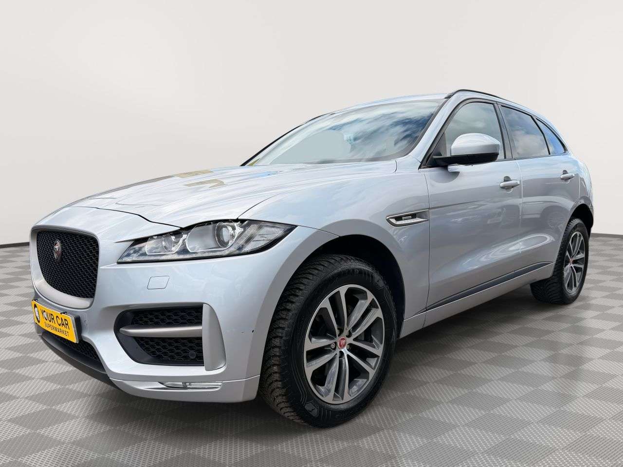 2017 JAGUAR F-PACE 2017 JAGUAR F-PACE