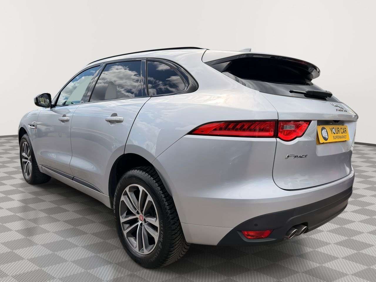 2017 JAGUAR F-PACE 2017 JAGUAR F-PACE